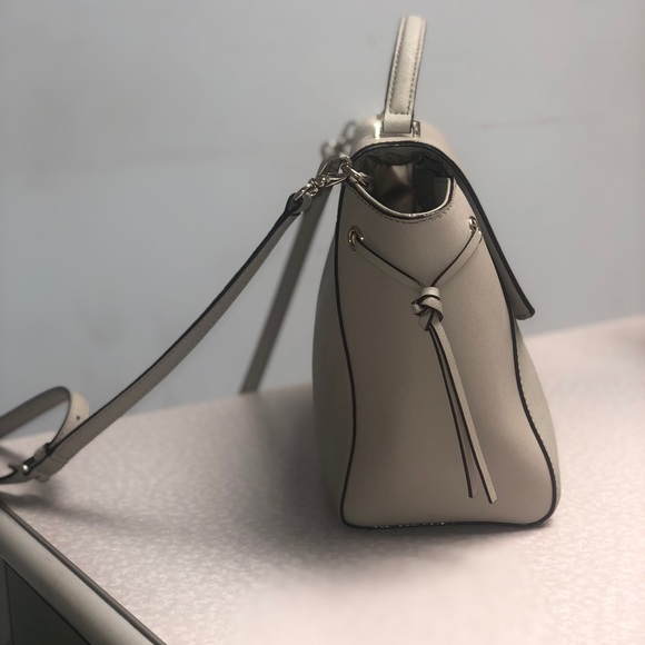 Large Kate Spade Satchel - Picture 5 of 8